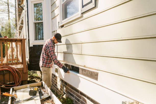 Top rated local Storm Damage Siding Repair specialists in Centerville, TN